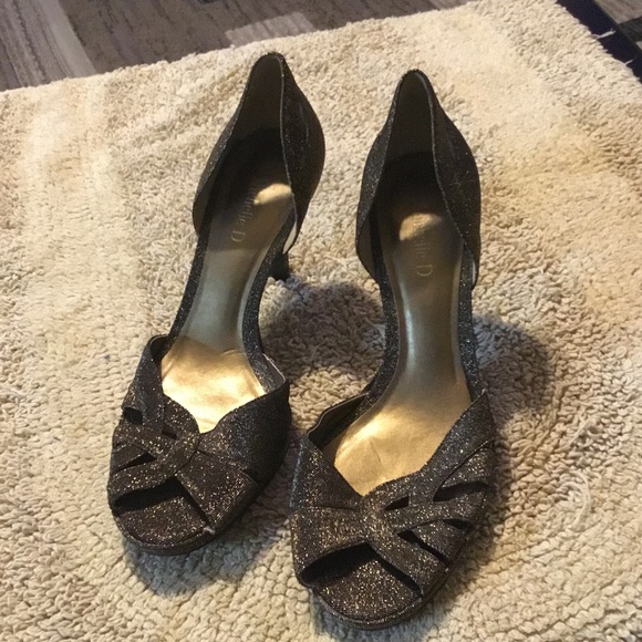 Michelle D Shoes - Michelle D Black Glitter Peep-Toe Heels